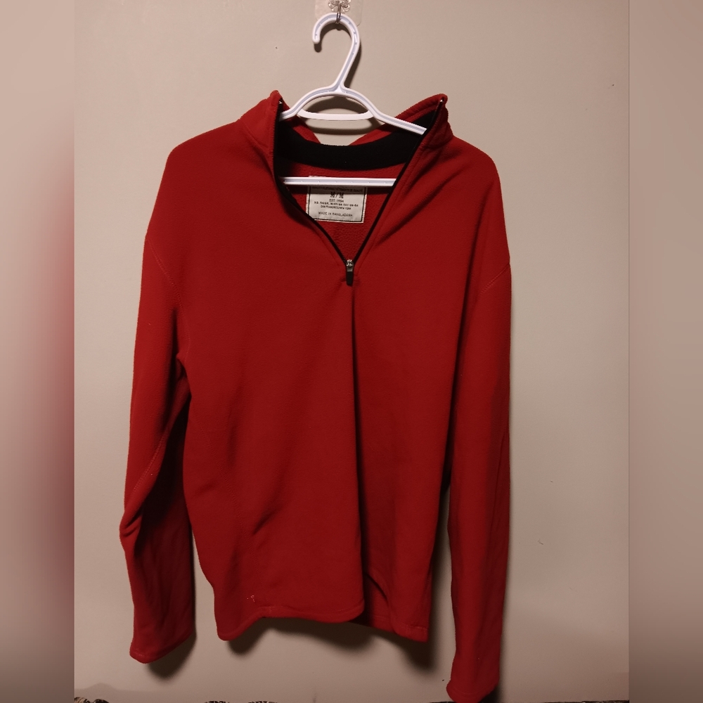 Red Old Navy Size M Fleece Sweater